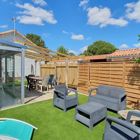Studio Independant Avec Terrasse Et Jardin * Jard-sur-Mer